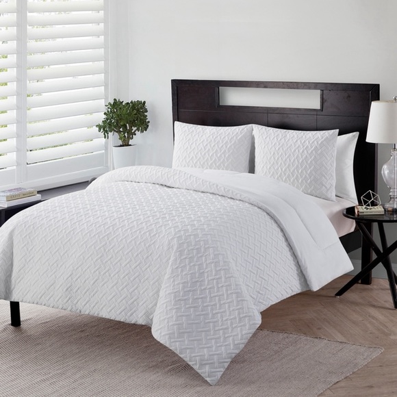 VCNY Comforter Set - Picture 2 of 5
